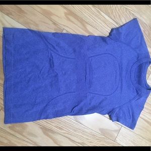 Lululemon tech tee shirt - purple