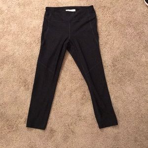 Outdoor voices 3/4 leggings