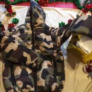 Army Green Jackrt