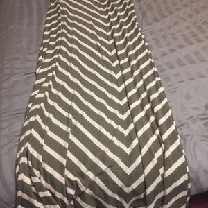 chevron patterned maxi skirt