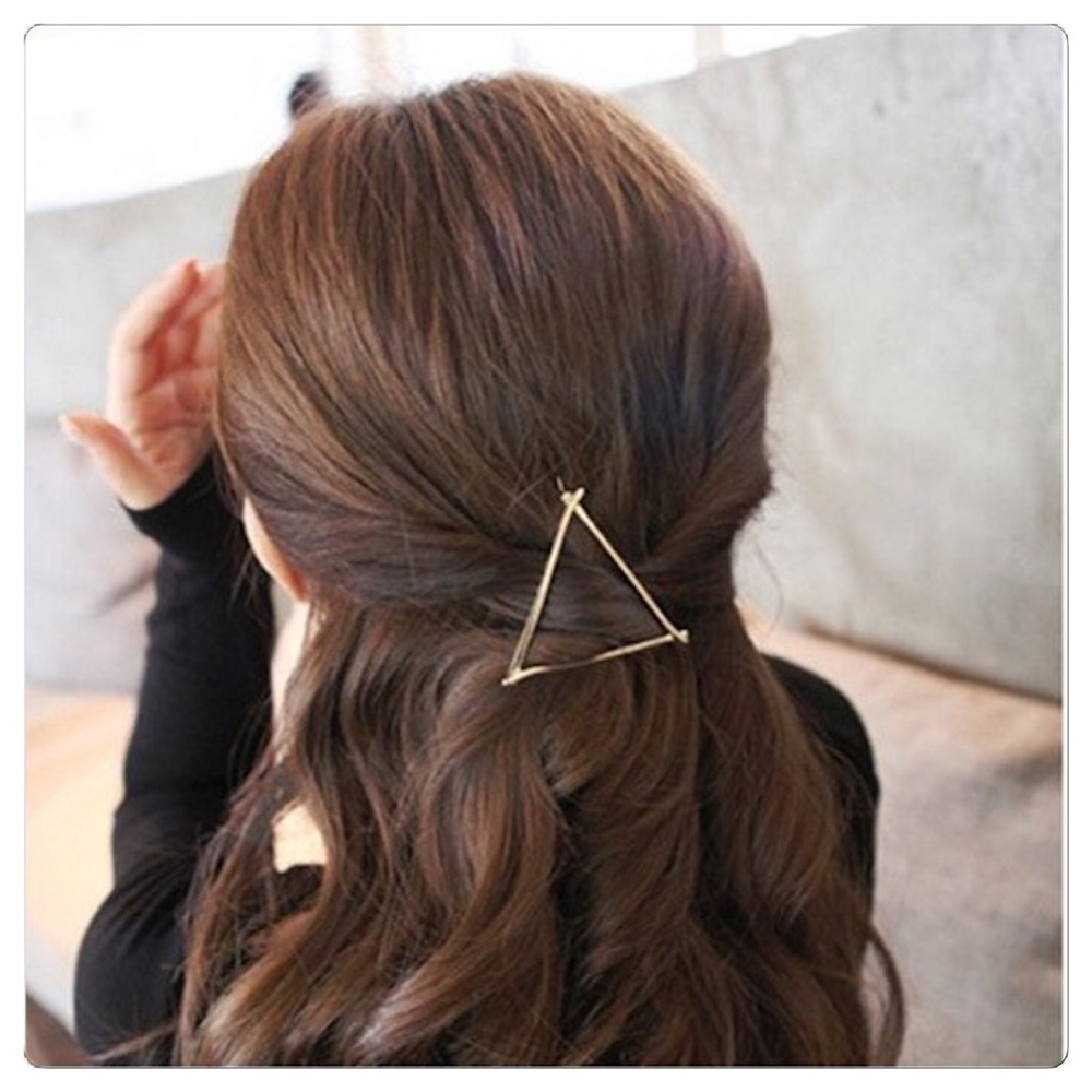 Triangle Minimalist Geometric Hair Clip