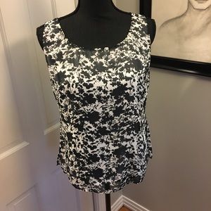 Flattering sleeveless blouse