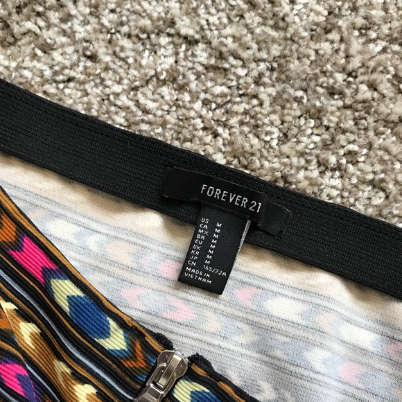 Aztec Skirt - Picture 2 of 2