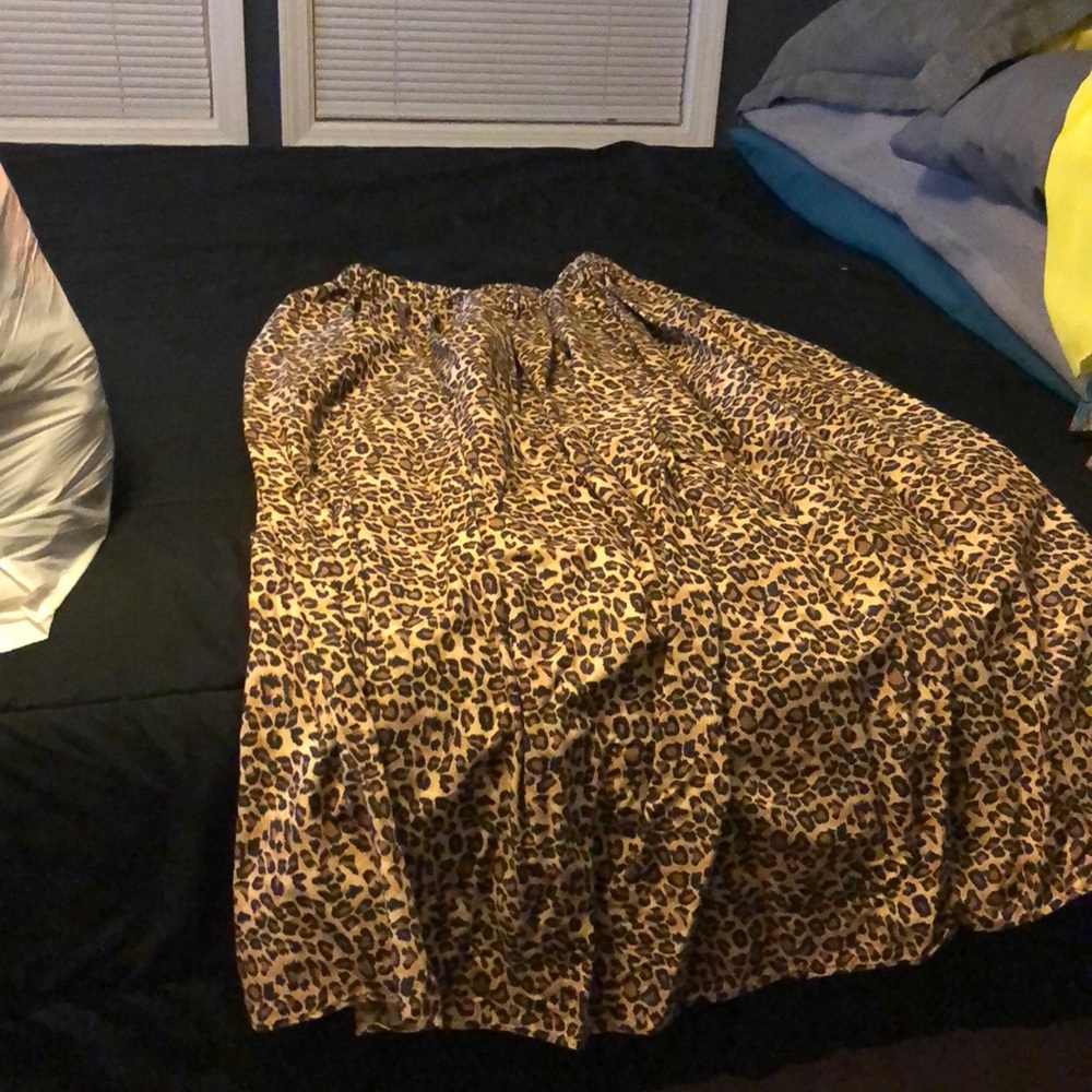 Leopard skirt