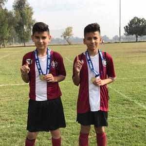 Meet your Posher, Hernandez