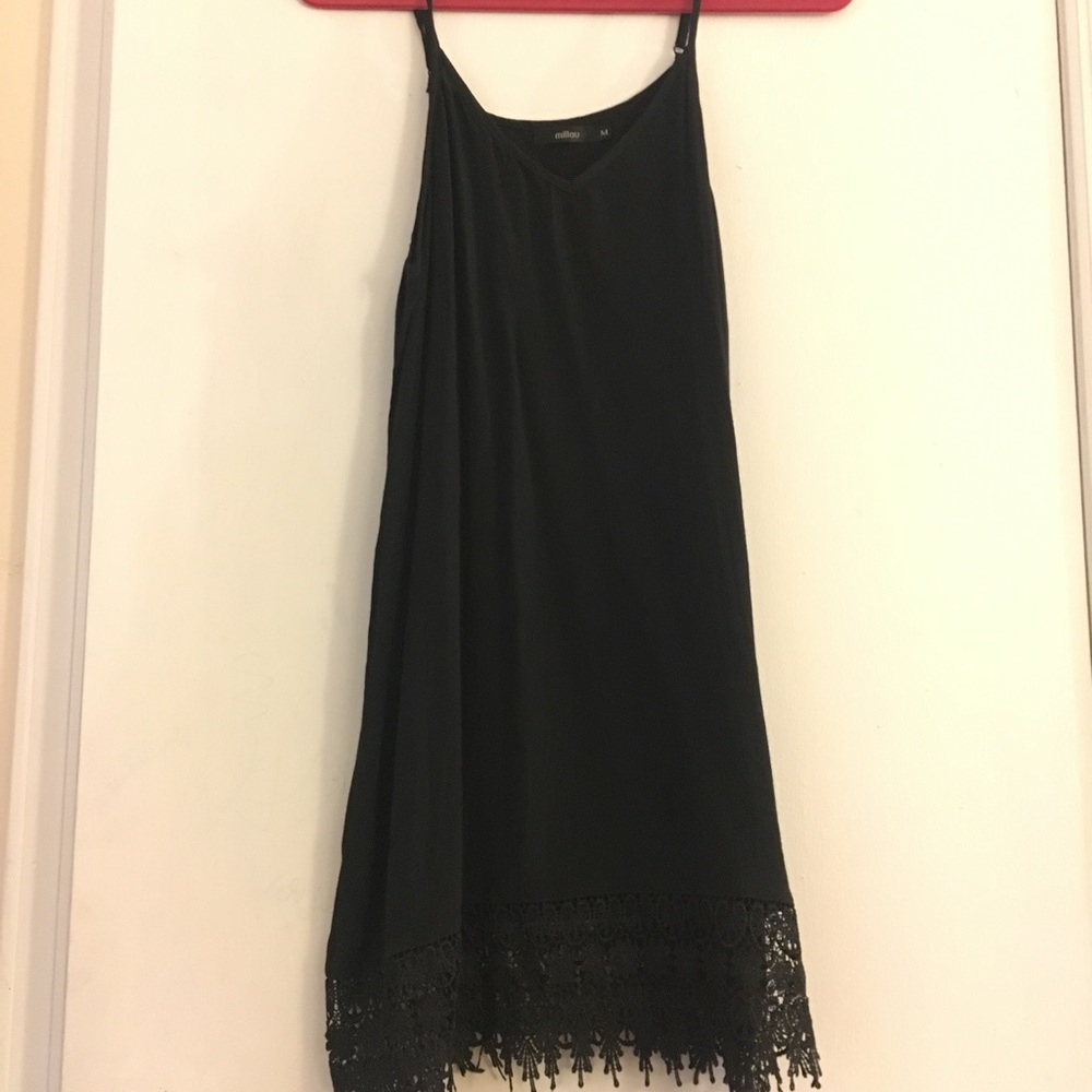 LF Midi Dress - Picture 3 of 4