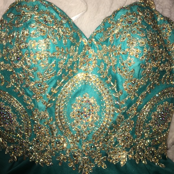 Hoco dress - Picture 2 of 4