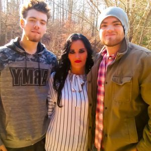 Meet your Posher, April