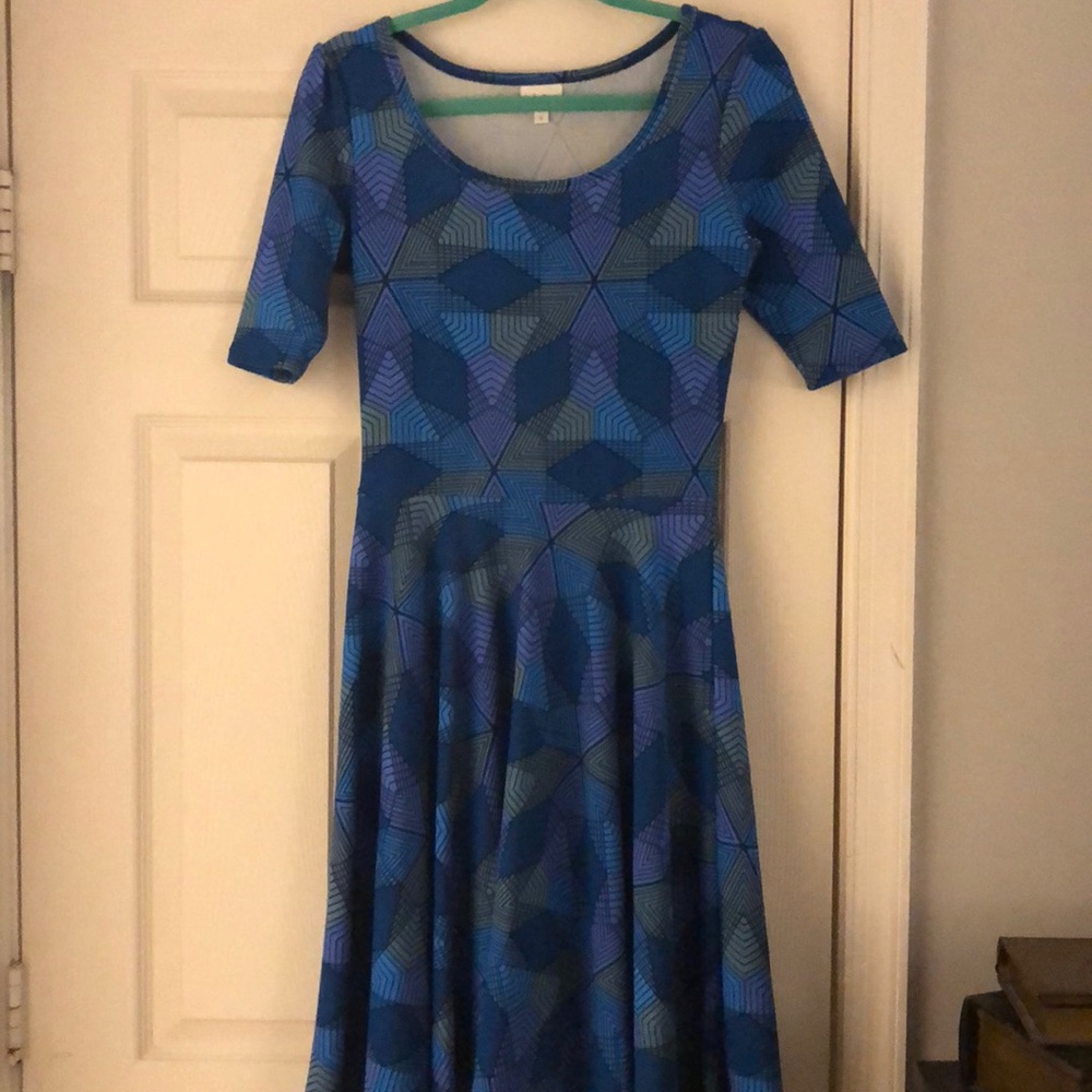LuLaRoe Nicole Dress