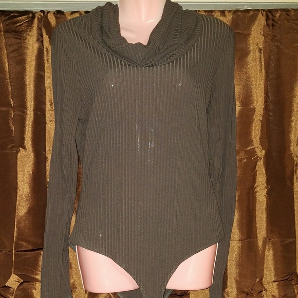 Charlotte Russe Top - Picture 3 of 3