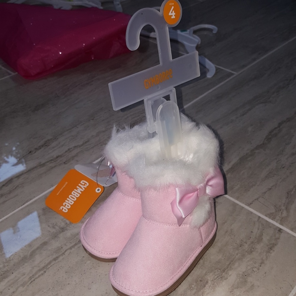 Shoes/boots
