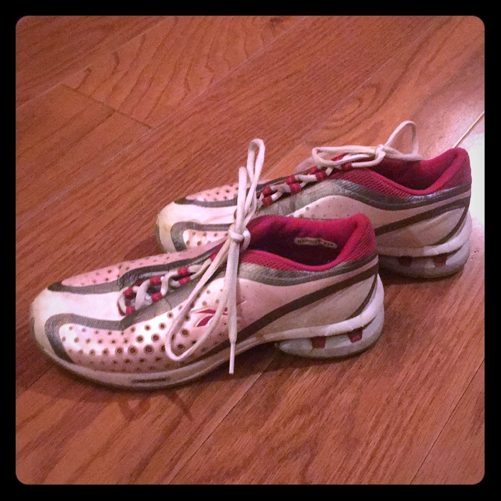 Reebok running shoes 🏃‍♀️