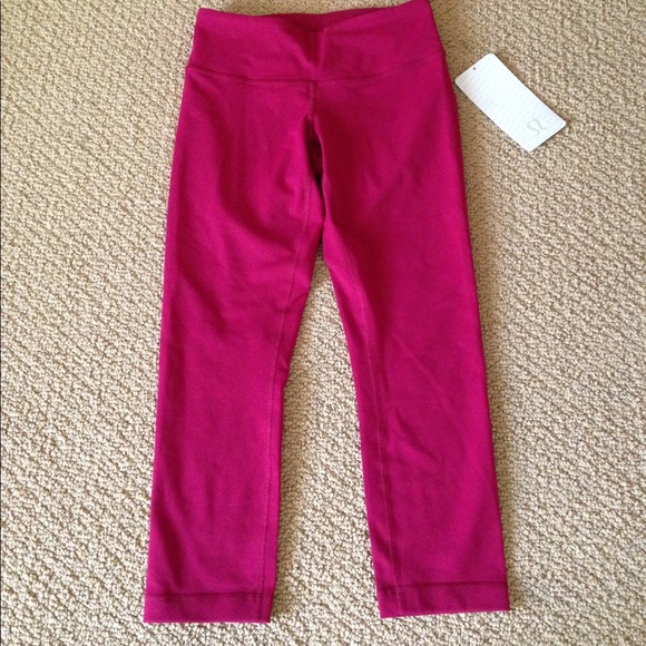 New Dark Pink Lululemon Leggings 
