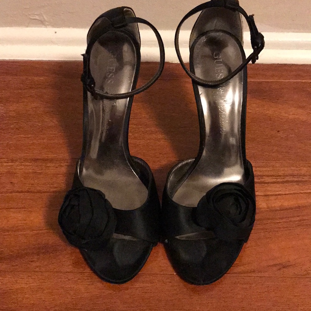 Guess by Marciano formal black heel