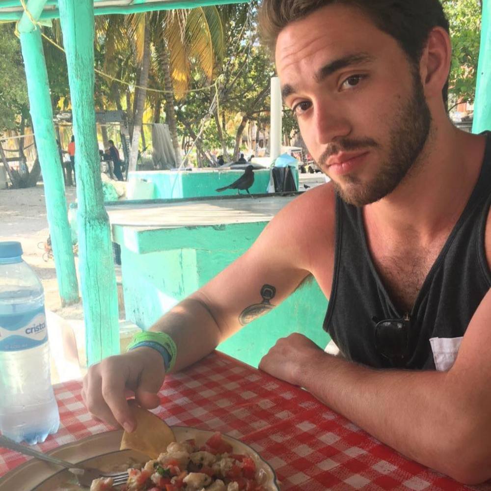 Meet your Posher, Zach