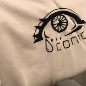Long sleeve Eye-conic tee