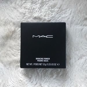 MAC Bronzing Powder -NEW