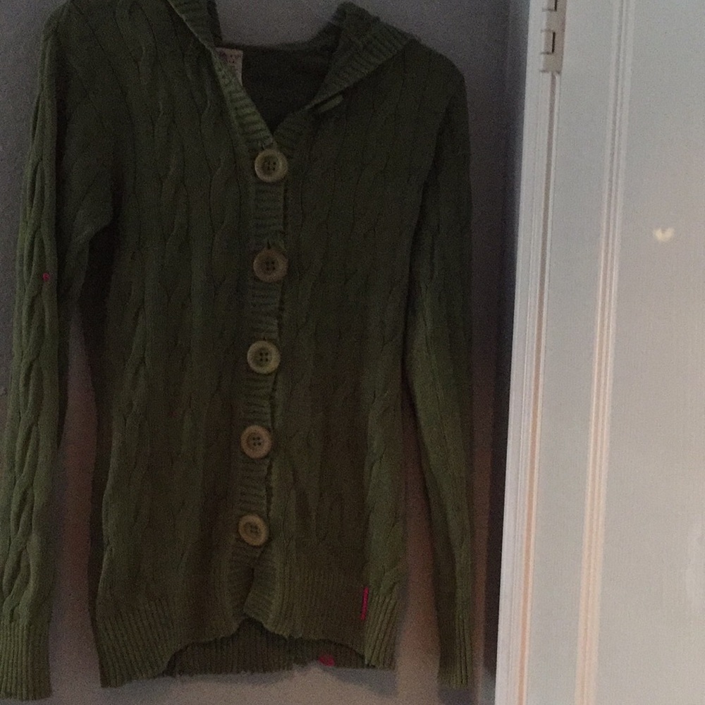 Sweater - Picture 2 of 4