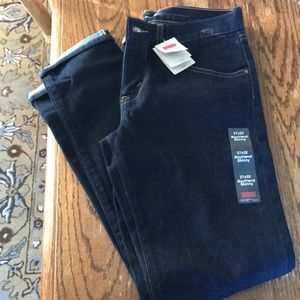 Women's Levi Selvedge Jean 27x32