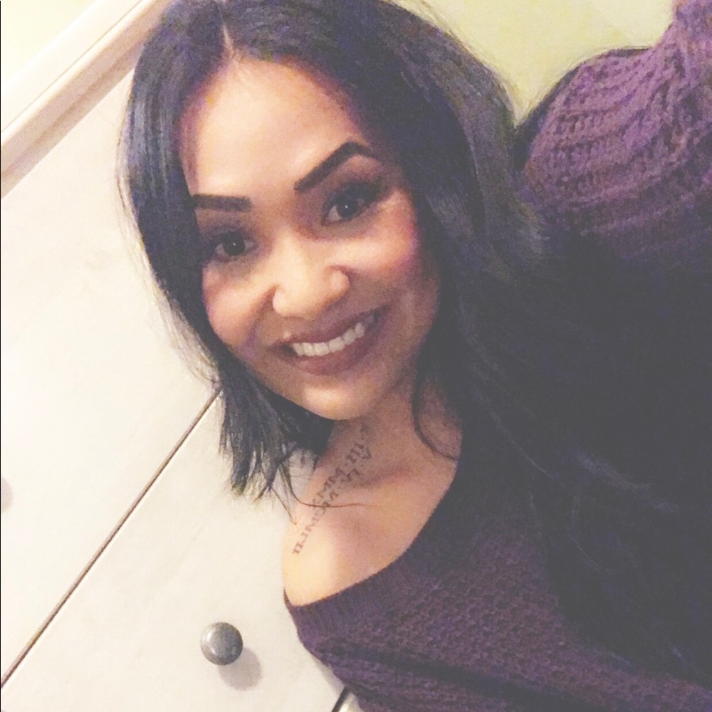 Meet your Posher, Angelita