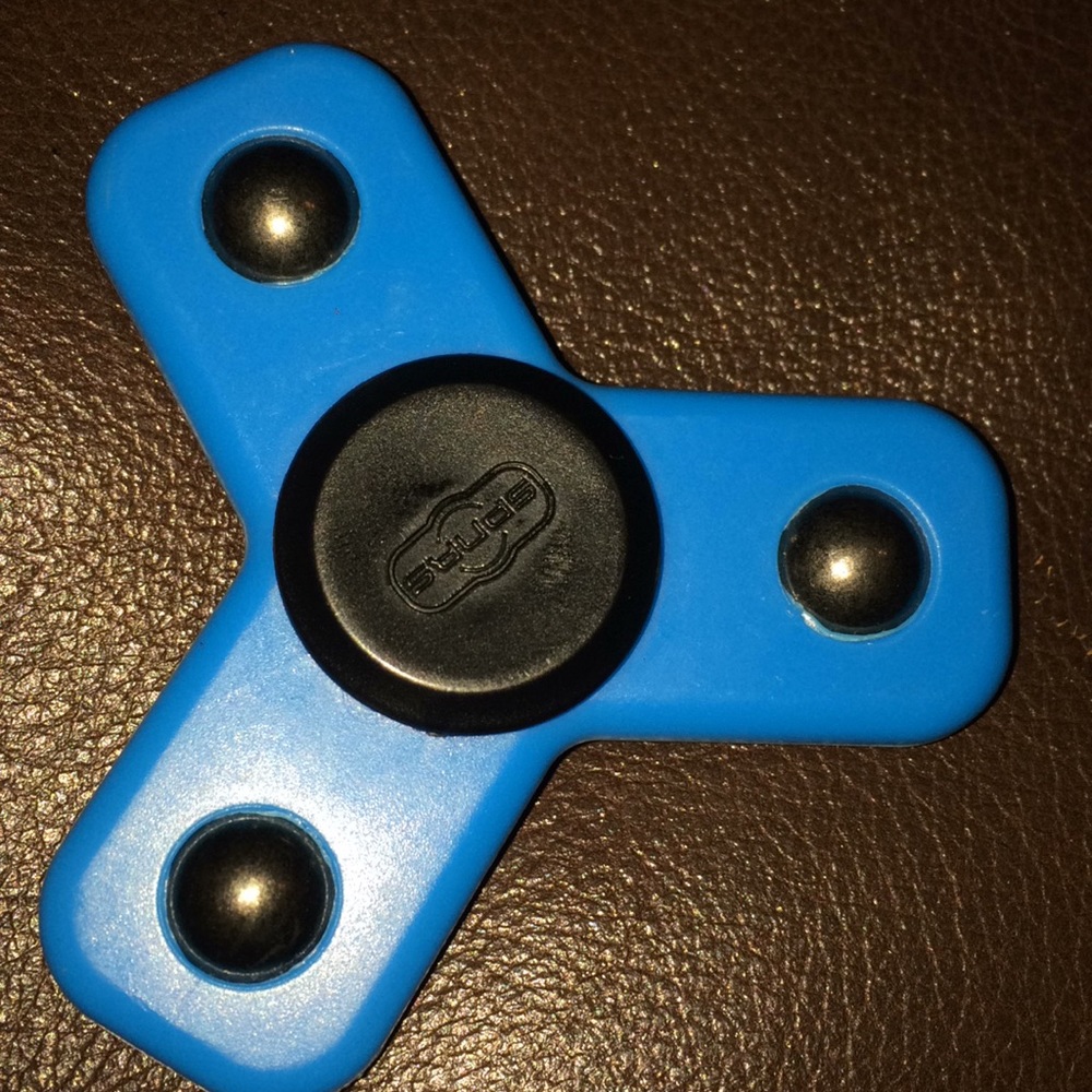 Fidget spinner