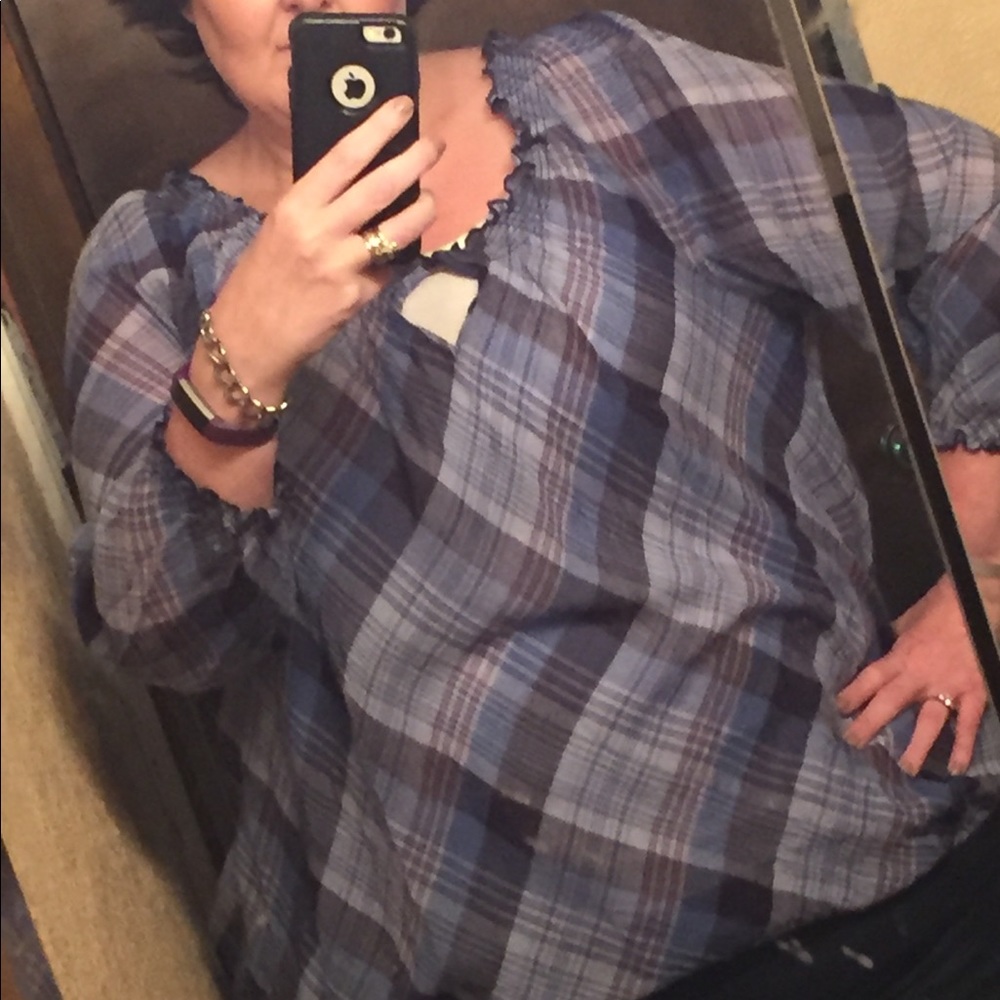 Long sleeve, light plaid long sleeve shirt.  22/24
