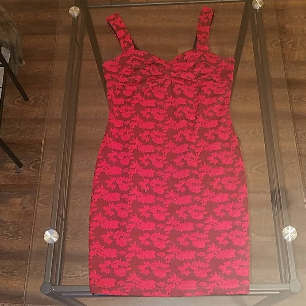 🌷Candie's Red and Black Flowery Pattern Dress🌷