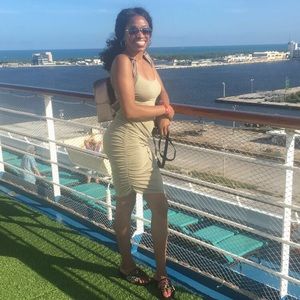 Meet your Posher, Tateneya