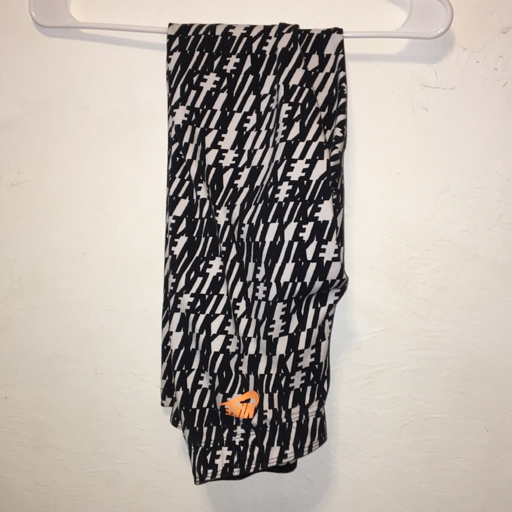 Nike leggings