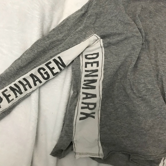 Grey long sleeve from cotton on - Picture 4 of 7