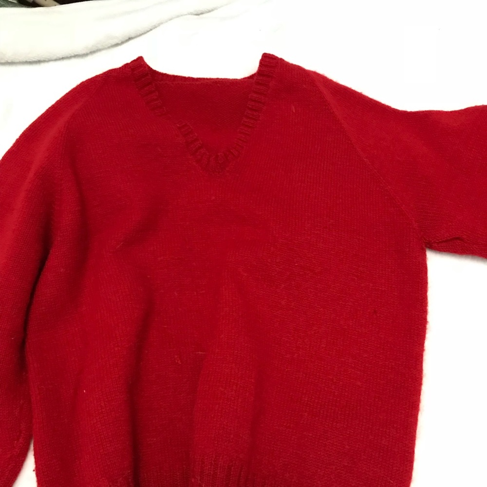 Red v neck knit sweater