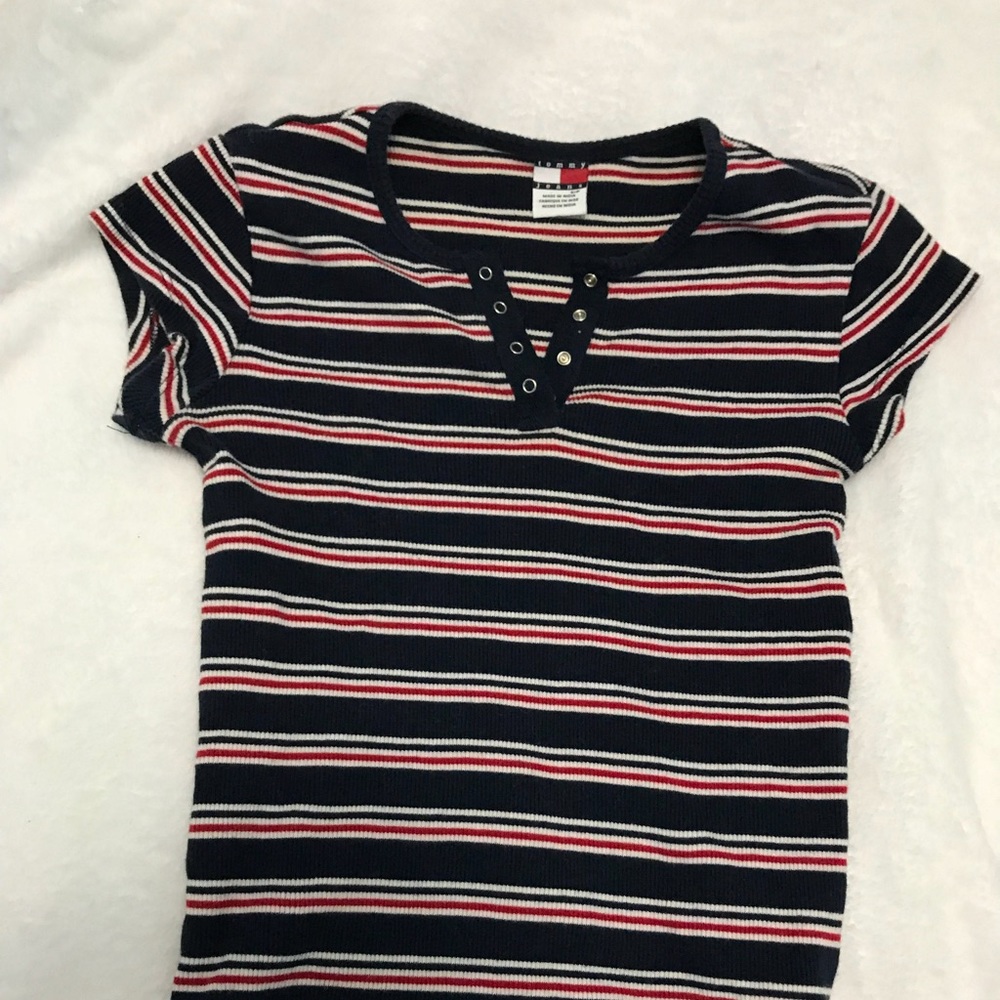 Tommy Hilfiger T shirt