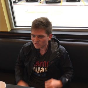Meet your Posher, Joel