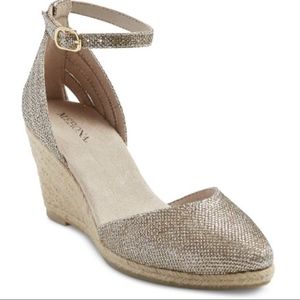 Merona Shoes - Merona Amy gold sparkly wedges sandals Merona Shoes - Merona Amy gold sparkly wedges sandals