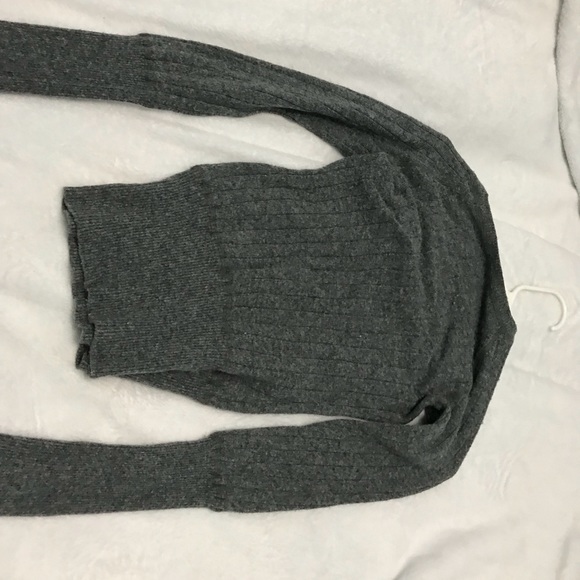 Grey long sleeve - Picture 3 of 3
