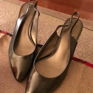 Villager size 9 heels