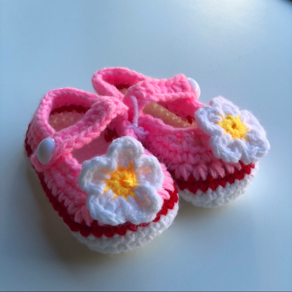 Hand made Crib Shoes, Knitted, Girls 0-6M