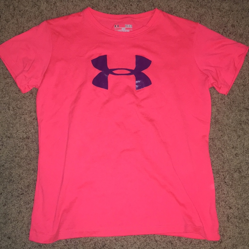 Girls Under armour shirt youth large