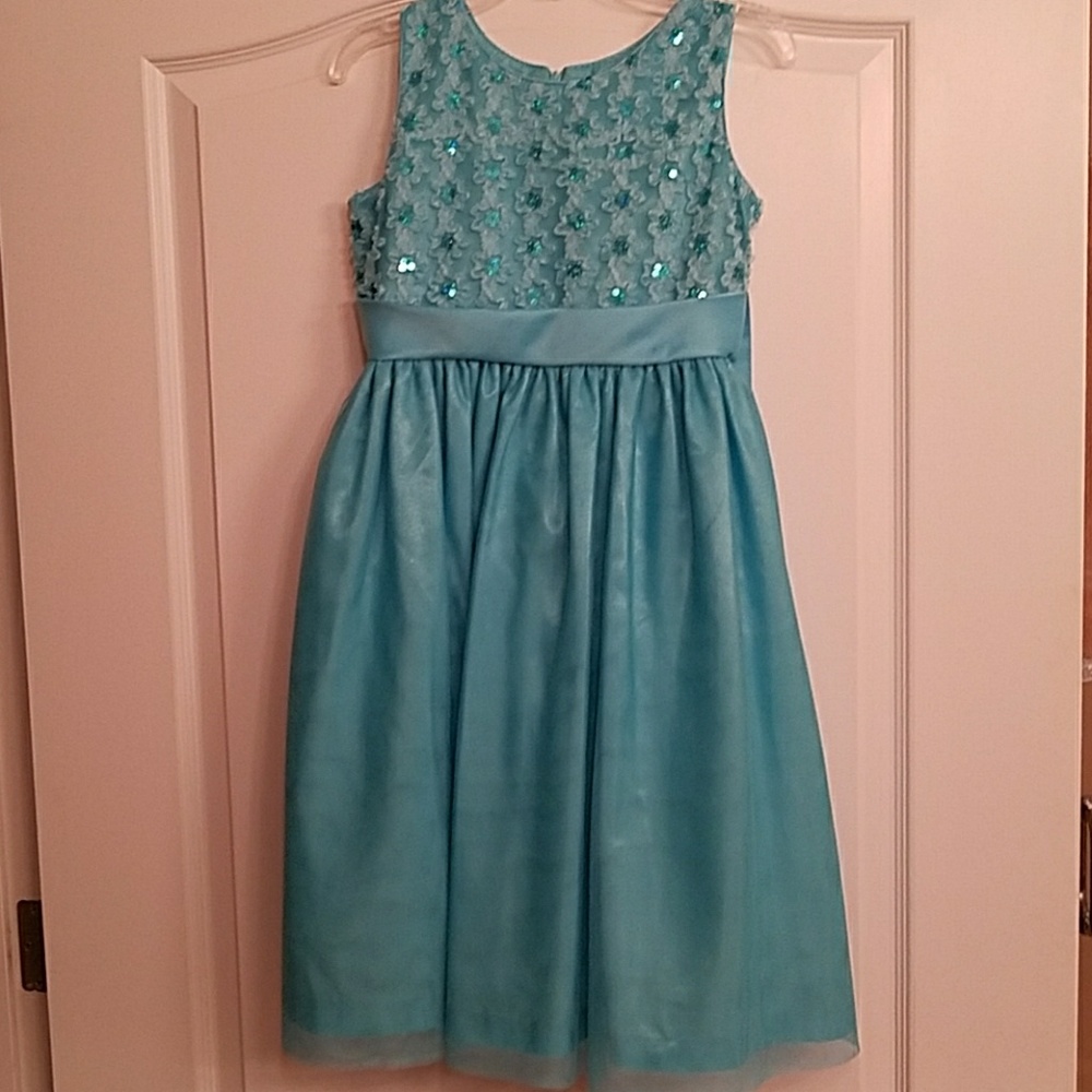 Georgeous blue Jayne Copeland dress