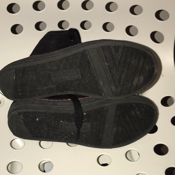 Black high tops - Picture 2 of 3