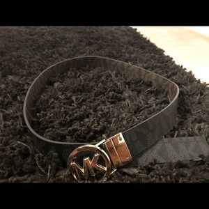Michael Kors Reversable Men's Belt