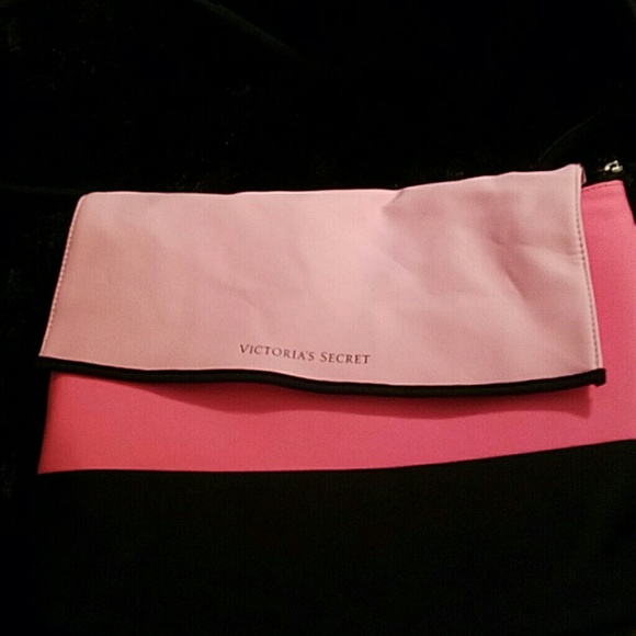 Victorias Secret Insulated Padded Tote - Picture 1 of 3