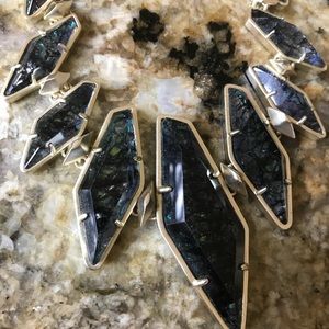 Kendra Scott rare necklace. Discontinued.