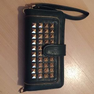 Brand New Green Studded Wallet MMS Design Studio