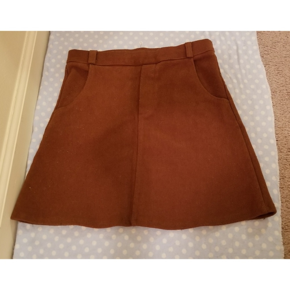 short skirt, XS. Brown.