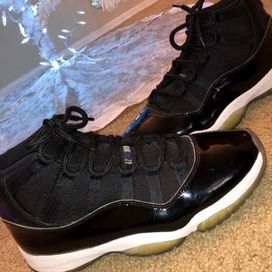 Air Jordan 11 Retro “Space Jam” 2016