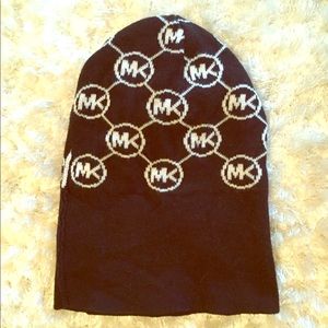 ❤️SALE Michael Kors Black and White Beanie