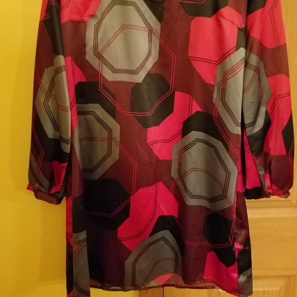 Dress - Picture 5 of 5