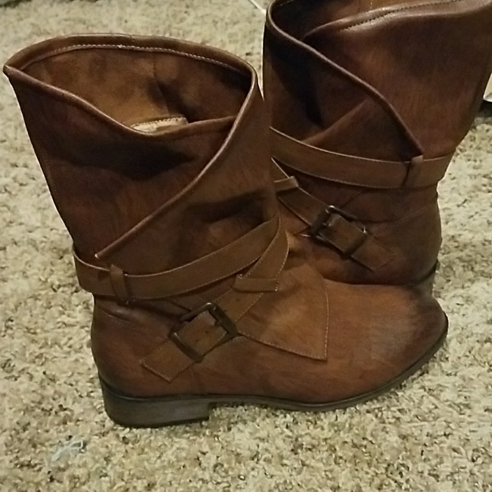 Womans boots