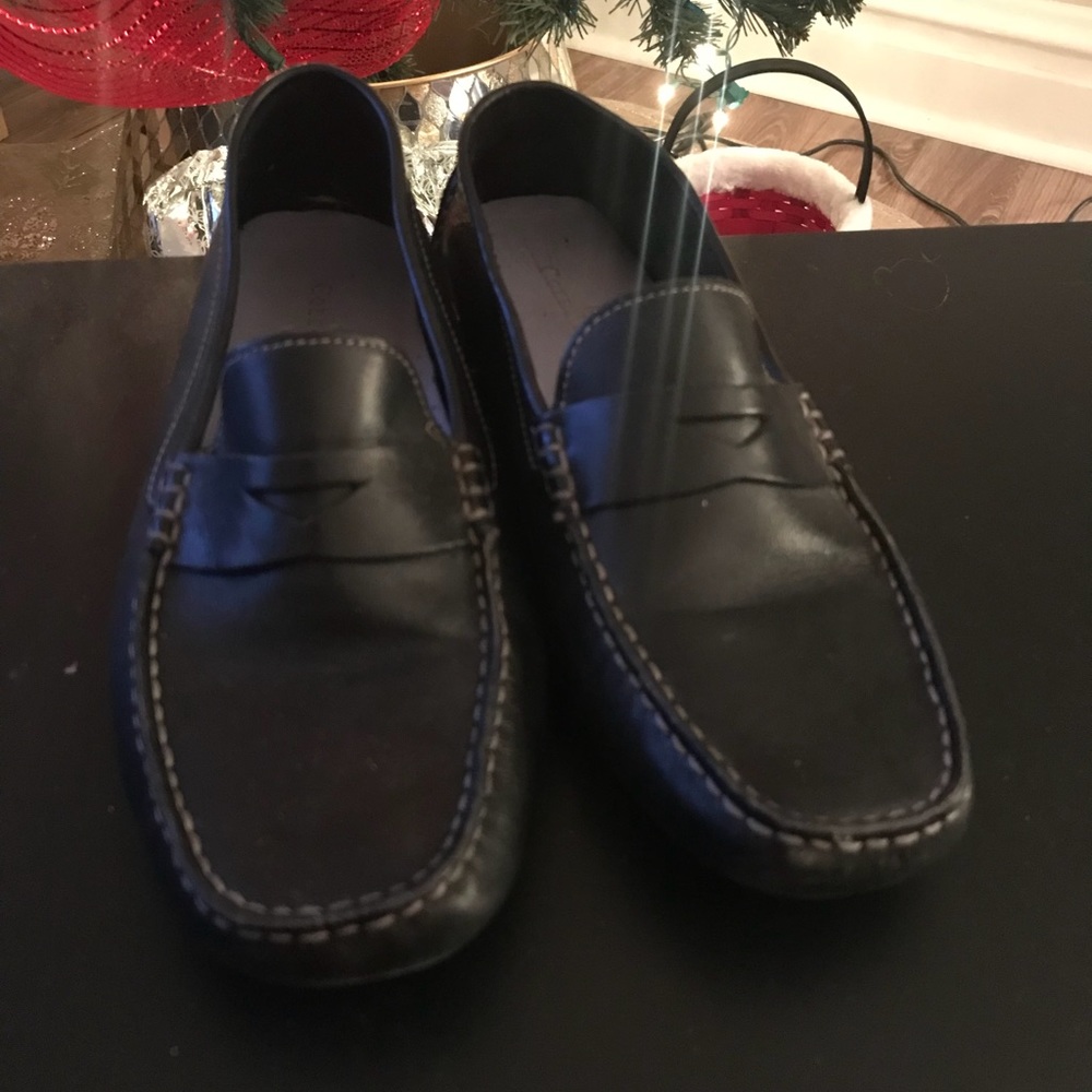 Cole Haan black leather loafer